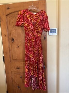 Anthropolgie Red V-Neck Maxi Dress with Short Sleeves